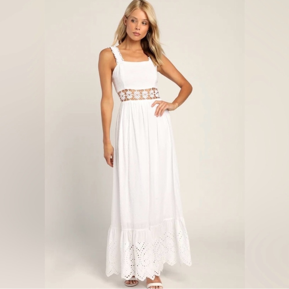 Lulus Simply Effortless White Sleeveless Lace Swiss Dot Maxi Dress size Small
